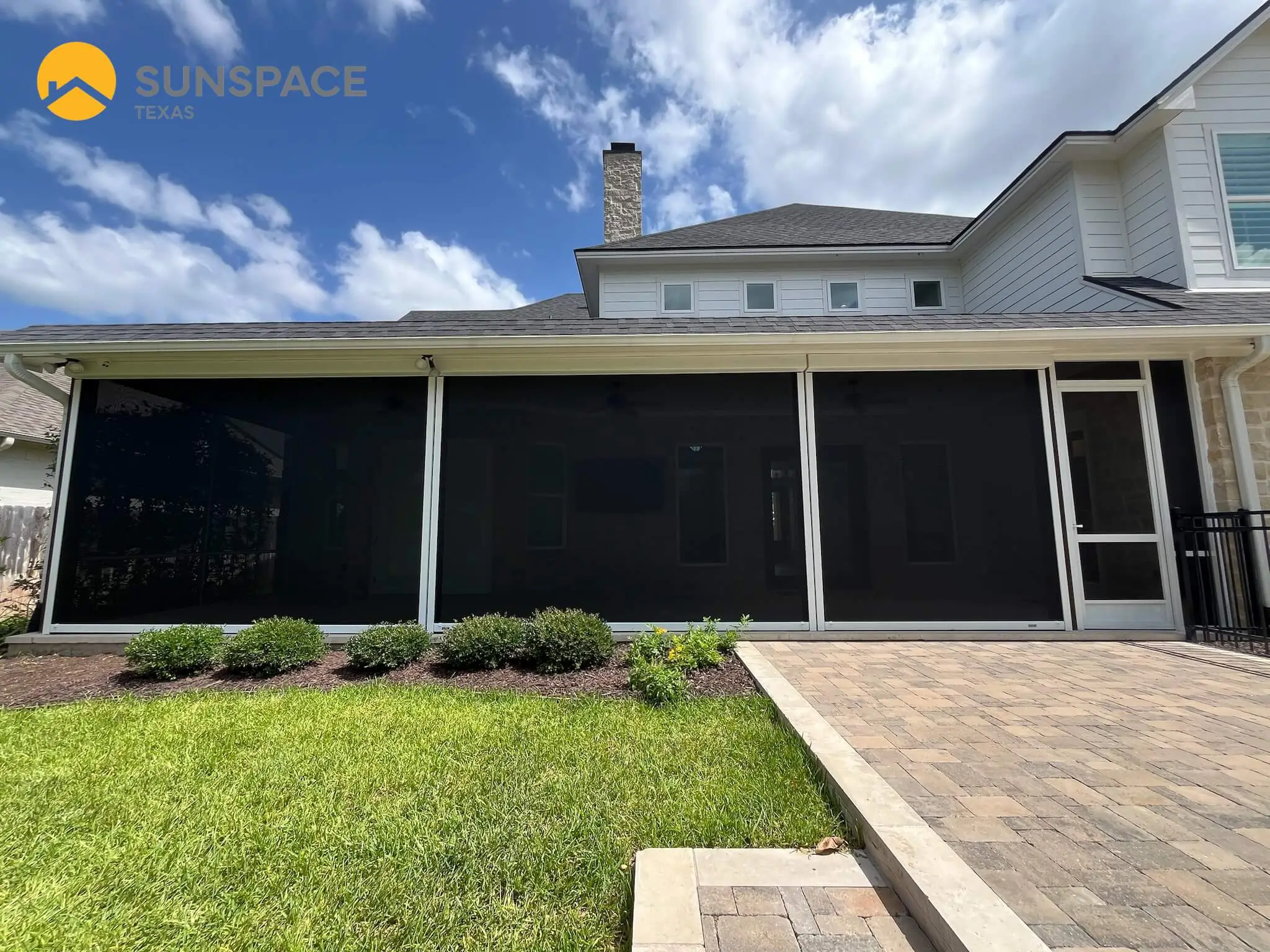 Retractable Screen System in Bryan-College Station, TX